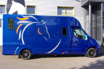 Renteo Horsebox Network